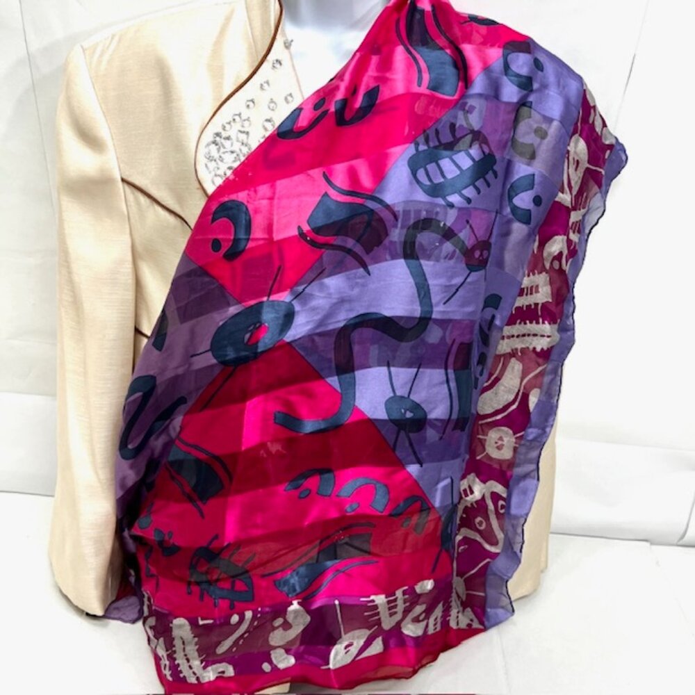 Vgt  BALENCIAGA Paris "PINK PURPLE FLORAL" 100% Silk Chiffon Satin Scarf  33"(44 - Picture 6 of 12
